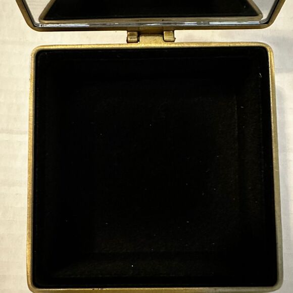 Enamel Butterfly Flower Trinket Box Multicolor Metal w/ Mirror & Lining 4"x2" - Picture 4 of 5